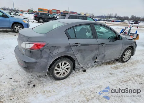 2013 Mazda 3 I z USA, uszkodzony, nr VIN JM1BL1V74D1818827